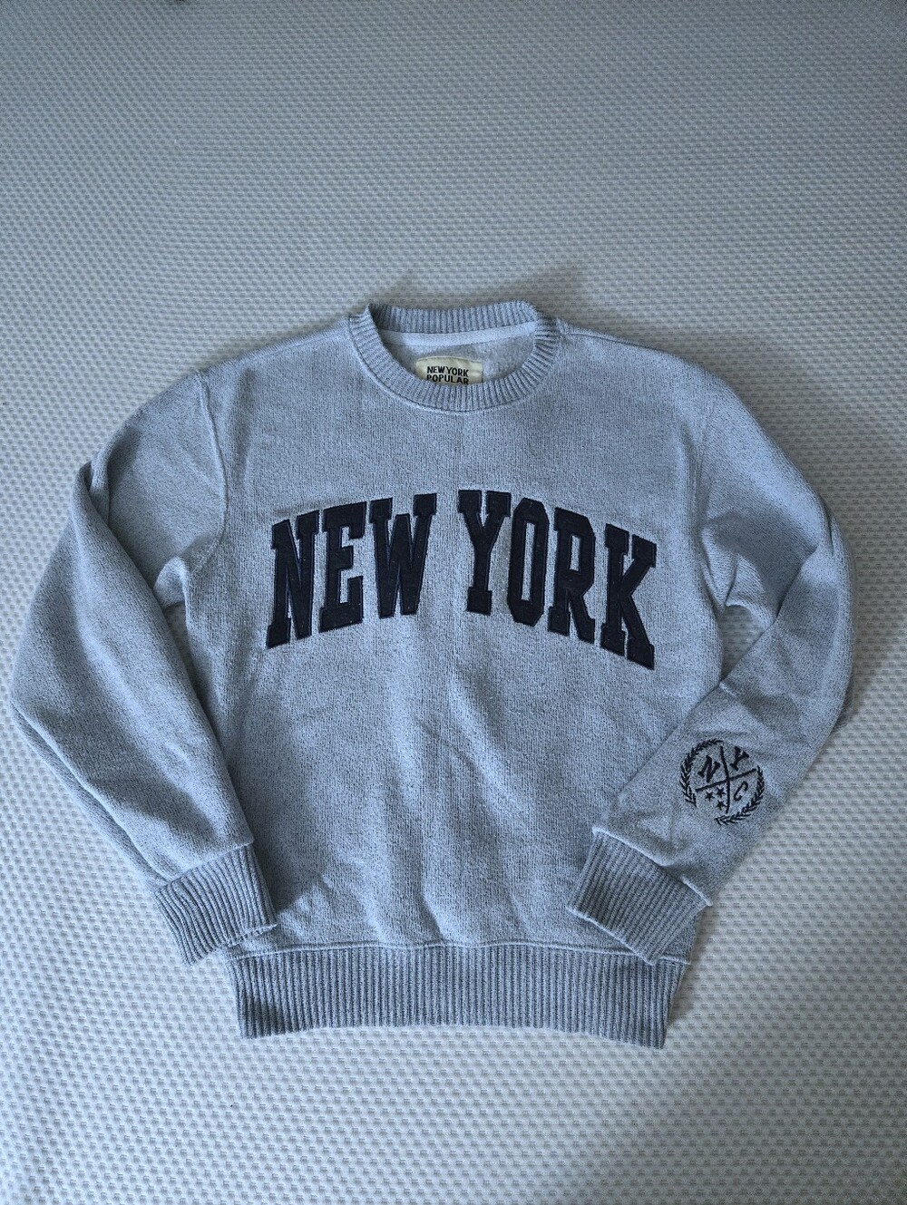 Authentic New York Popular Knit Pullover Sweater